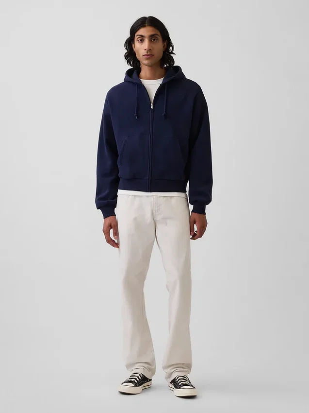 Avslappede, rette jeans