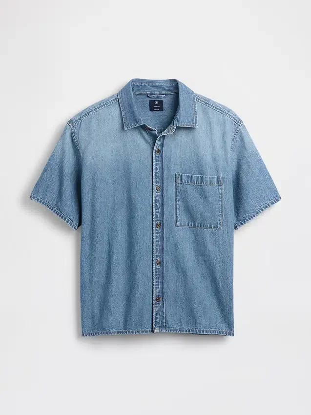 Avslappet denimskjorte