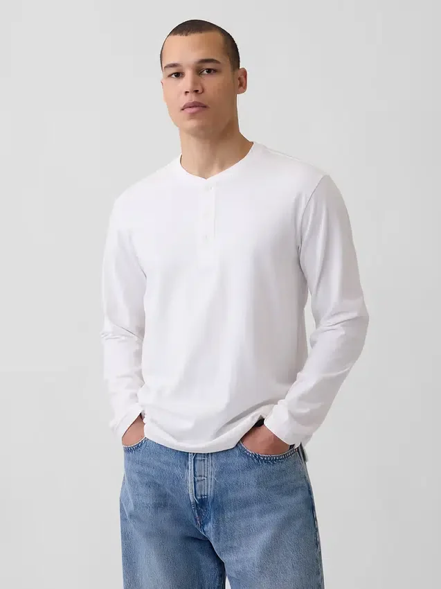 Avslappet Henley-T-skjorte