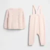 Baby-cardigan-antrekk