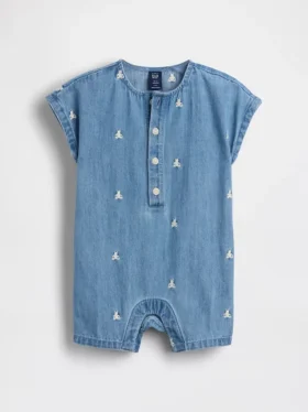 Baby-denim-heldrakt med brodert Brannan Bear