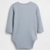 Baby First Favorites body i økologisk bomull med grafisk trykk