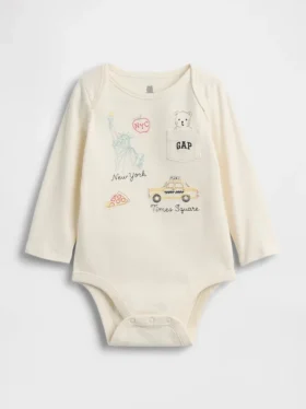 Baby First Favorites body i økologisk bomull med NYC-logo på lommen