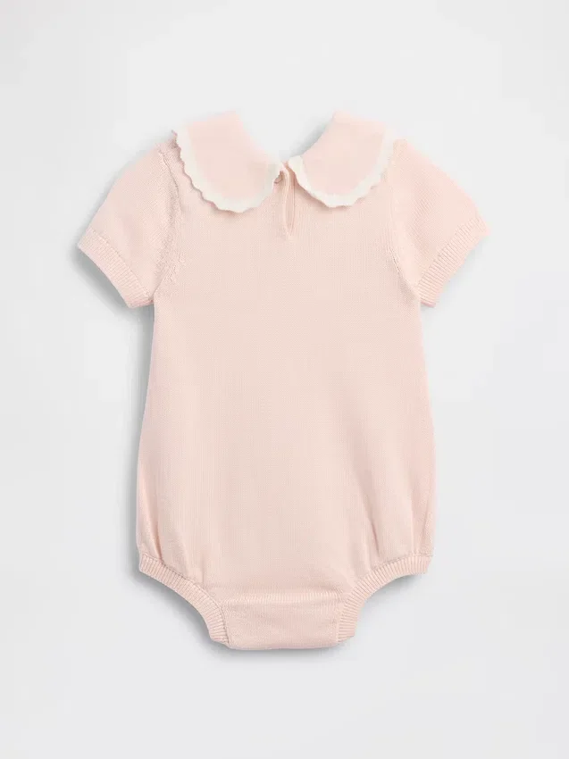 Baby-genser med brodert krage