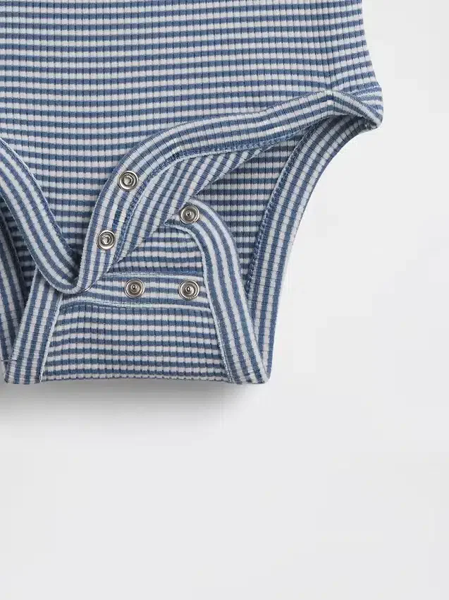 Baby Grow-With-Me Tinyrib-shortsett