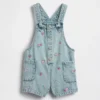 Baby og Småbarn-broderte denim-shortalls