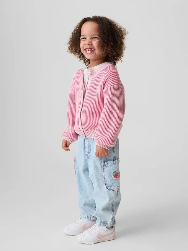 Baby og Småbarn-Jeans med jordbærmotiv, barrel-modell og cargo-lommer