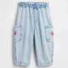 Baby og Småbarn-Jeans med jordbærmotiv, barrel-modell og cargo-lommer