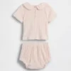 Baby-sett med brodert pointelle-mønster
