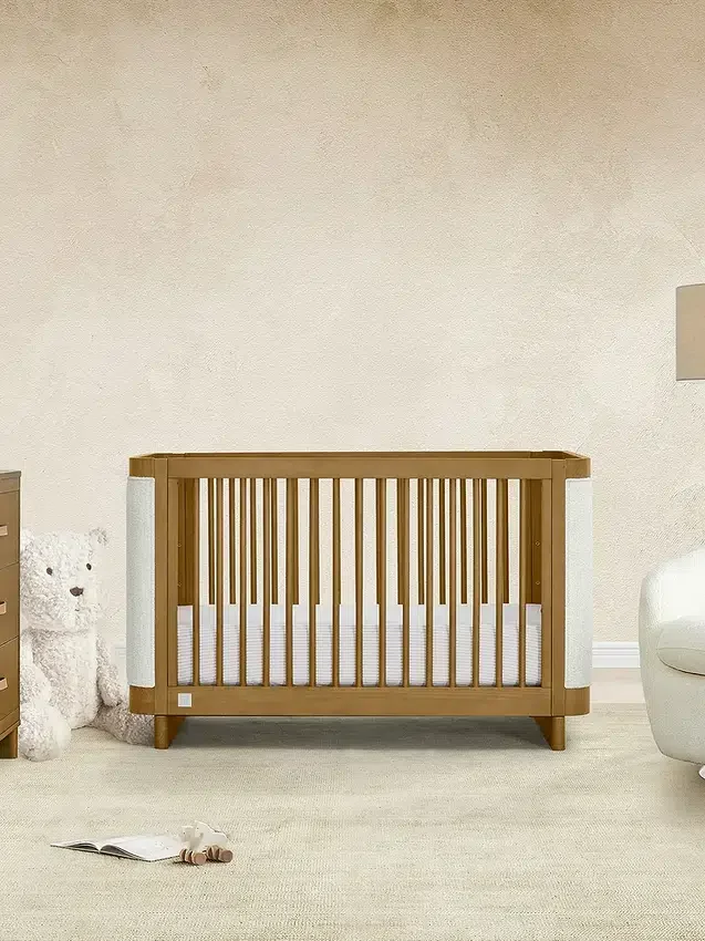 babyGap Callie 4-i-1 polstret barneseng
