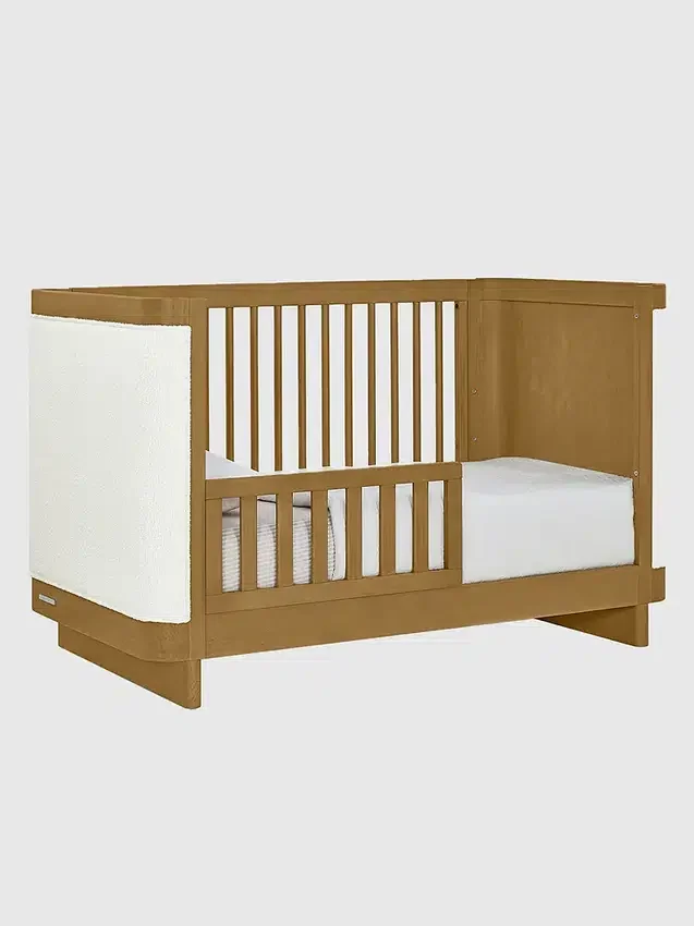 babyGap Callie 4-i-1 polstret barneseng