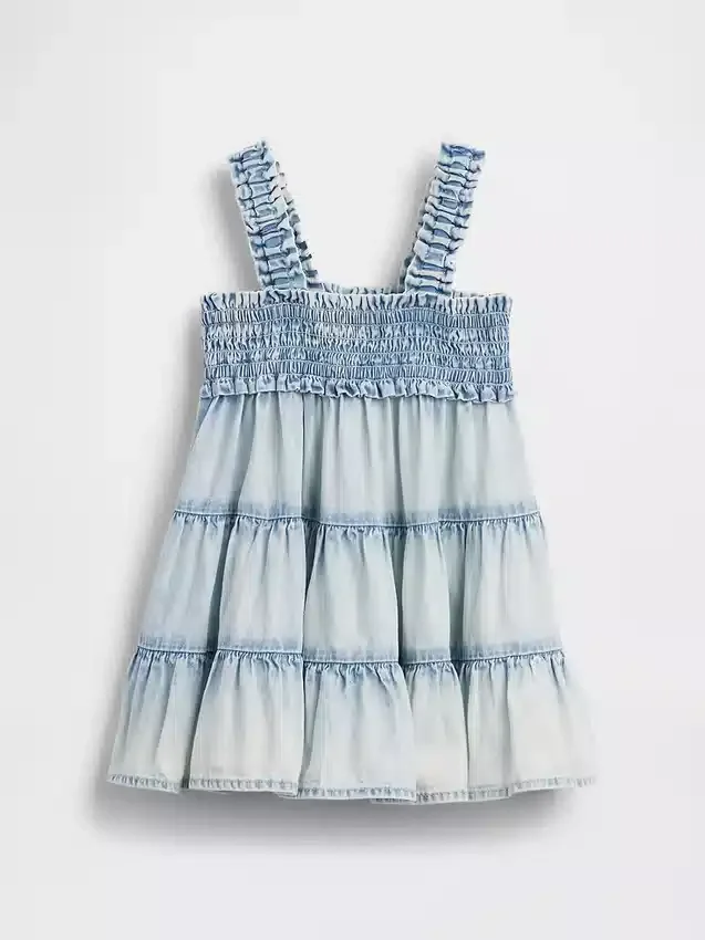 Babykjole i denim med lag på lag