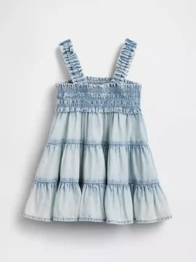 Babykjole i denim med lag på lag