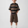 Baggy denim shorts for barn