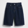 Baggy denim shorts for barn