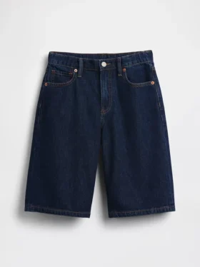 Baggy denim shorts for barn