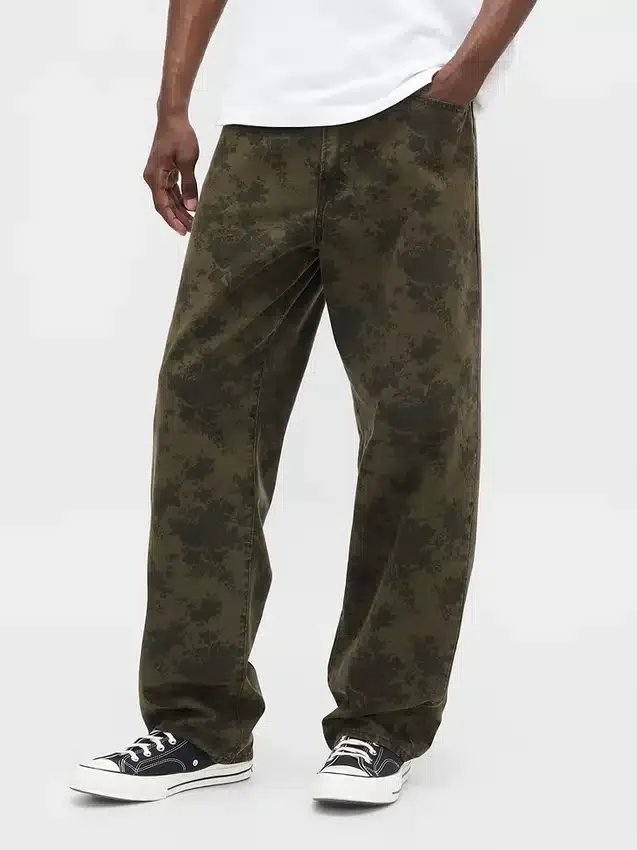 Baggy-Jeans i blomstret kanvas