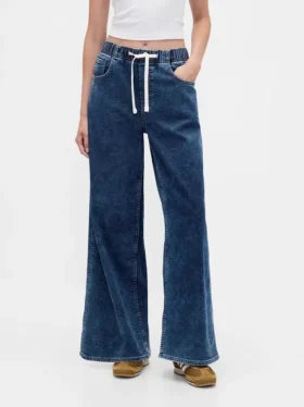 Baggy-Jeans i strikket denim med middels høy midje