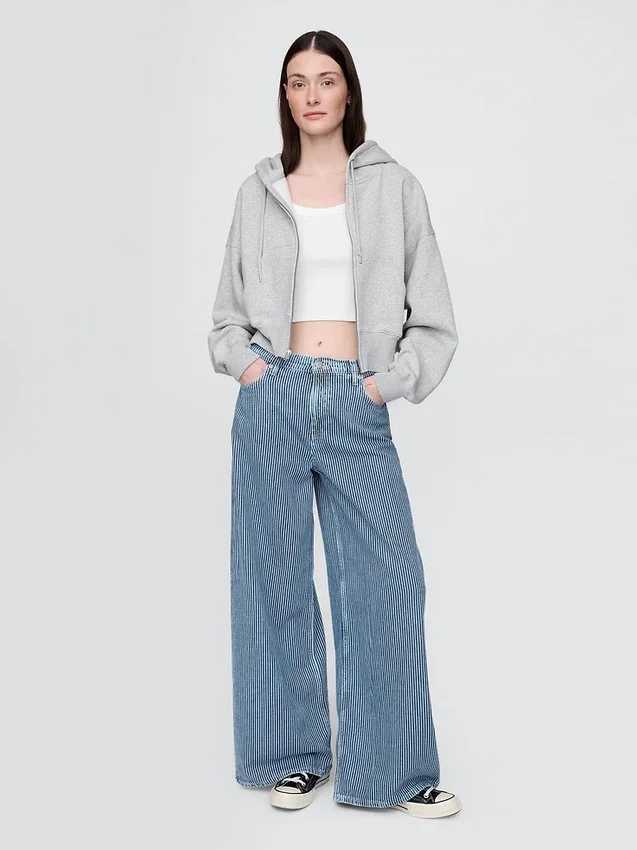 Baggy-Jeans i ultramyk denim med striper og middels høy midje