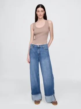 Baggy-jeans med middels høy midje og mansjetter