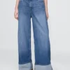 Baggy-jeans med middels høy midje og mansjetter