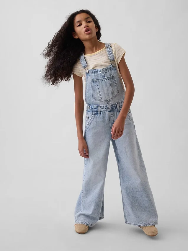 Baggy-overalls for barn