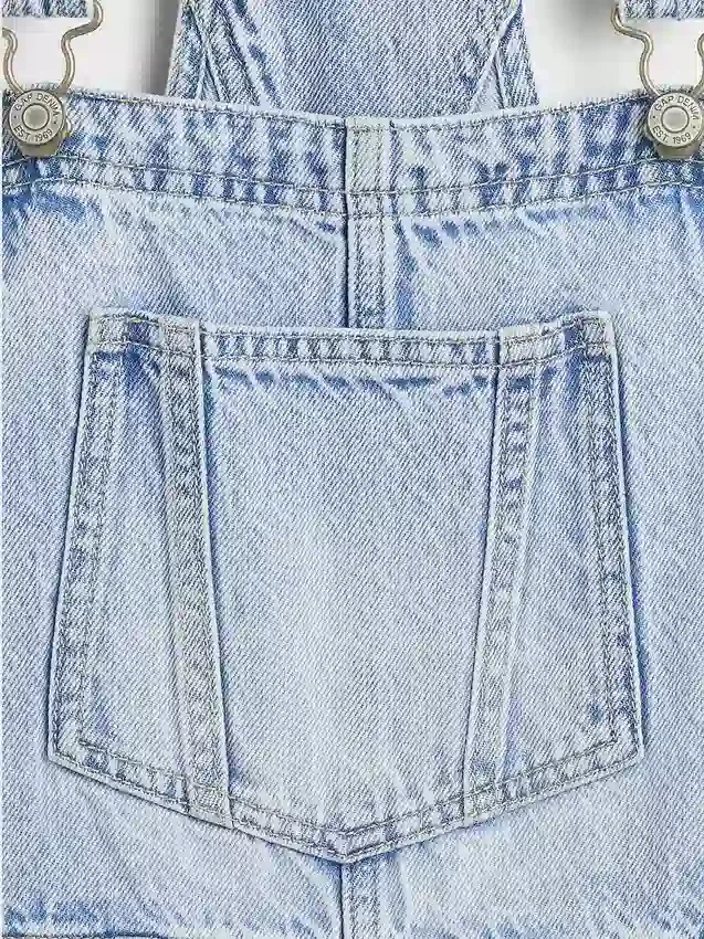 Baggy-overalls for barn