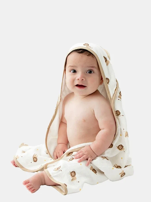 Bamboo Little Lion-håndklesett med hette