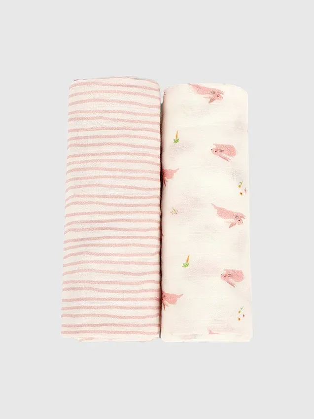 Bambus-svøpesett med liten kanin og rosa bølger