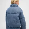 Barnas myk, vattert denimjakke med fleecefôr