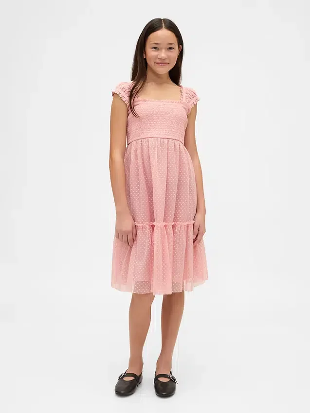 Barnedress i mesh med volanger og korte ermer
