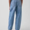 Barnejeans med høy midje og vid benform