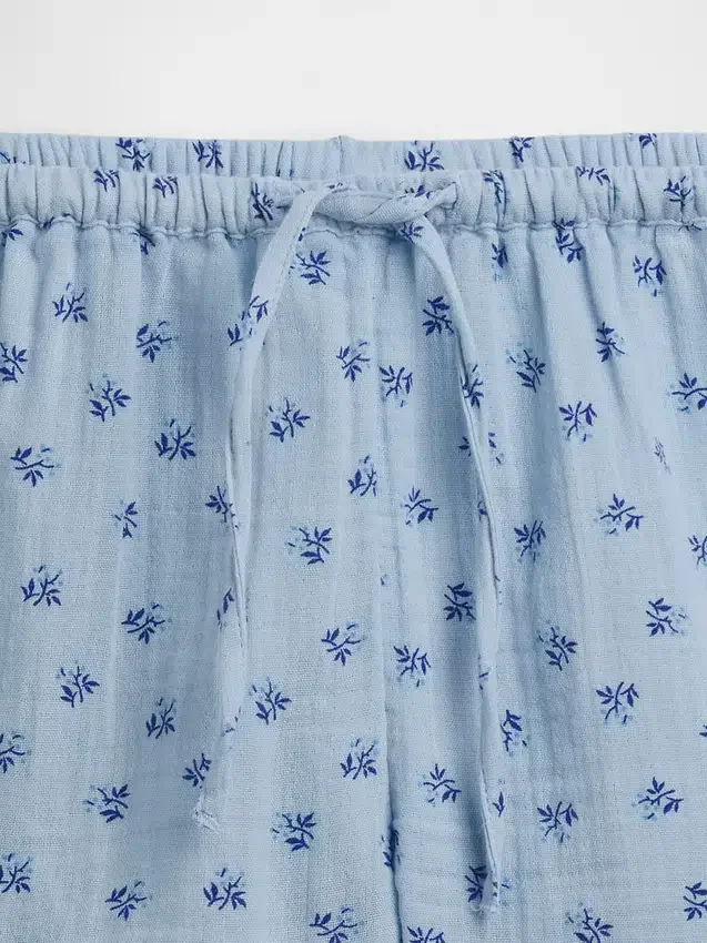 Barneshorts i bomullsgas med volanger