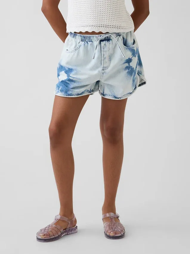 Barneshorts i denim med høy midje og tie-dye-mønster