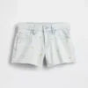 Barneshorts i lav midje med broderi i sitronfarget denim
