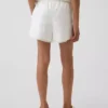Barneshorts i lin og bomull med blonder