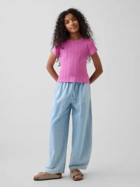 Barnjeans med høy midje og avslappet passform