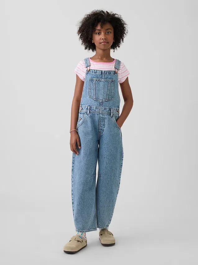Barrel-overalls for barn