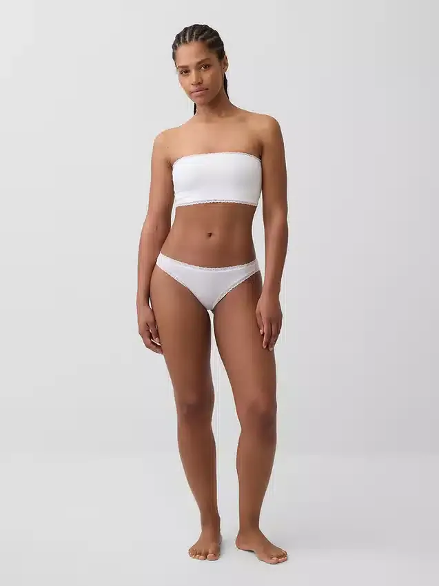 Bikini i økologisk stretchbomull med blonder