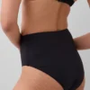 Bikinibukse med høy midje som underdel