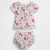 Blomstret babysett