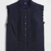Bluse med knapper foran, pintucks og blonderkant