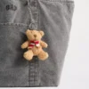 Brannan Bear skjerf-veskeanheng