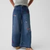 Børnejeans med lav midje, broderte og baggy