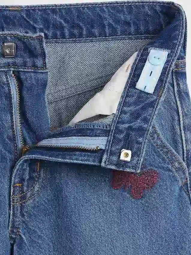 Børnejeans med lav midje, broderte og baggy