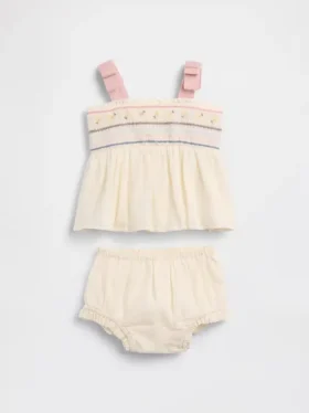 Broderte baby-tanktoppsett