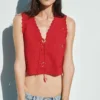 Broderte, korte topper i linblanding