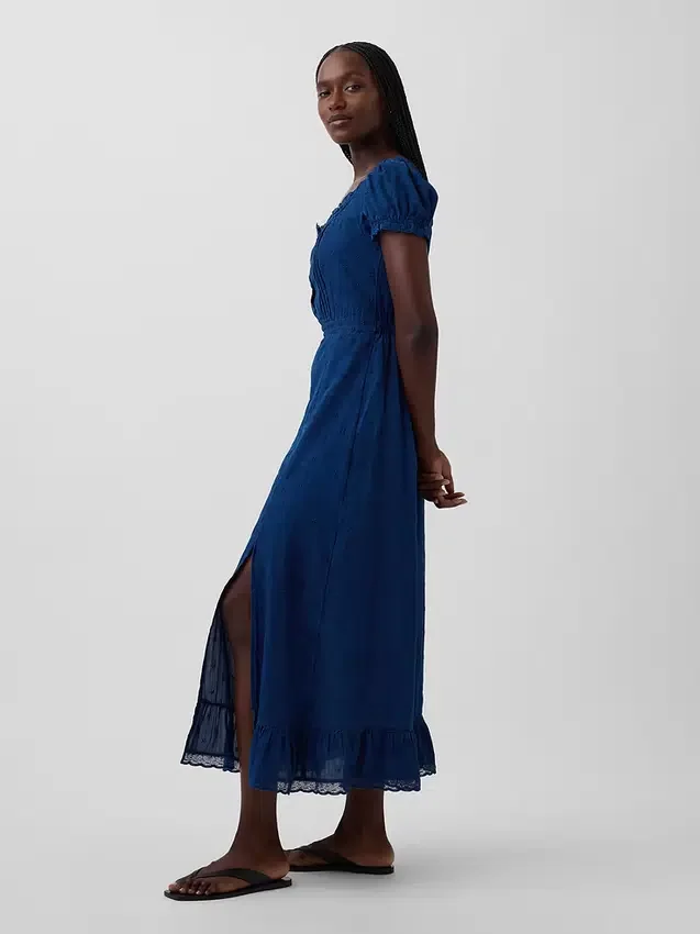 Broderte maxi-kjole med puffermmer