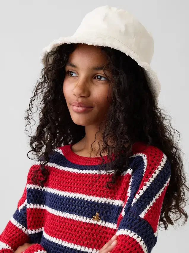 Bucket-hatt for barn