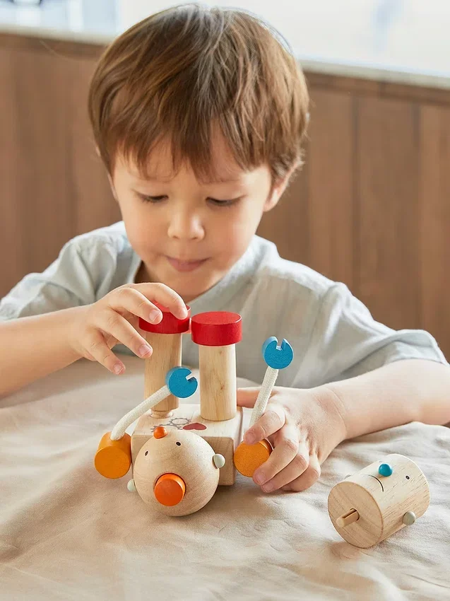 Build-A-Robot-lekesett